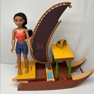 Disney Moana Doll with her Sailboat